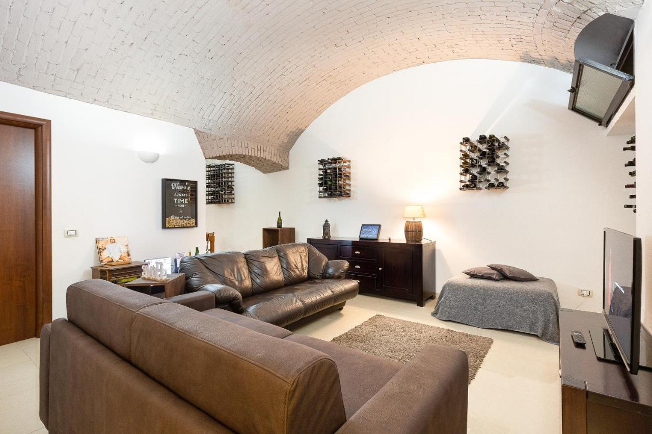 La Cantinetta Di Milano - The Wine Cave In Milan, Huge 110Sqm Apartment Next To Central Station Eksteriør bilde