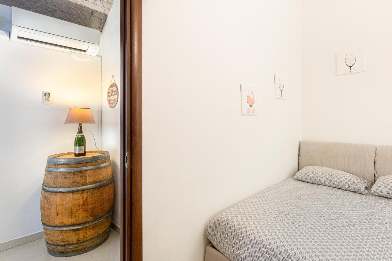 La Cantinetta Di Milano - The Wine Cave In Milan, Huge 110Sqm Apartment Next To Central Station Eksteriør bilde