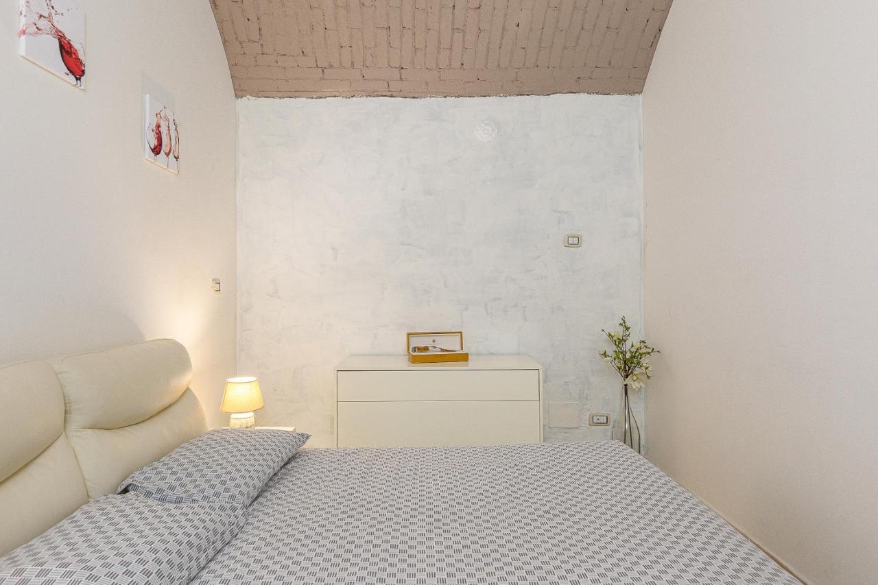 La Cantinetta Di Milano - The Wine Cave In Milan, Huge 110Sqm Apartment Next To Central Station Eksteriør bilde