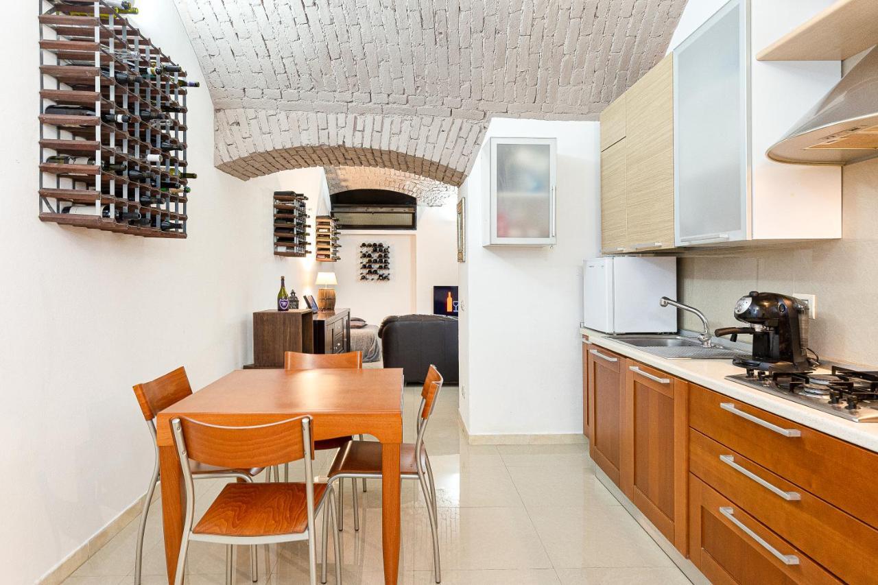 La Cantinetta Di Milano - The Wine Cave In Milan, Huge 110Sqm Apartment Next To Central Station Eksteriør bilde